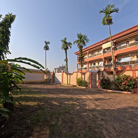 Residence Hoteliere Borel Denver Douala Dış mekan fotoğraf