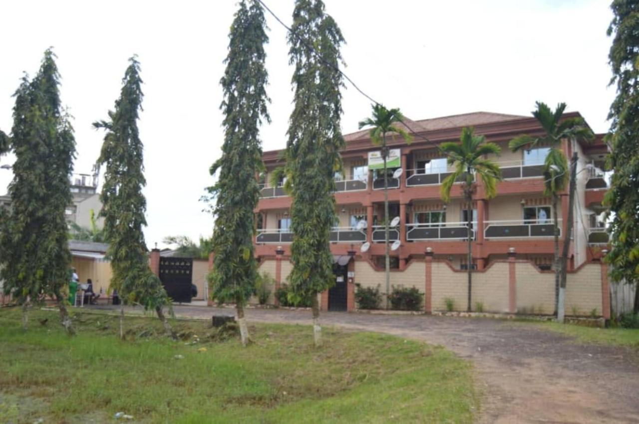 Residence Hoteliere Borel Denver Douala Dış mekan fotoğraf