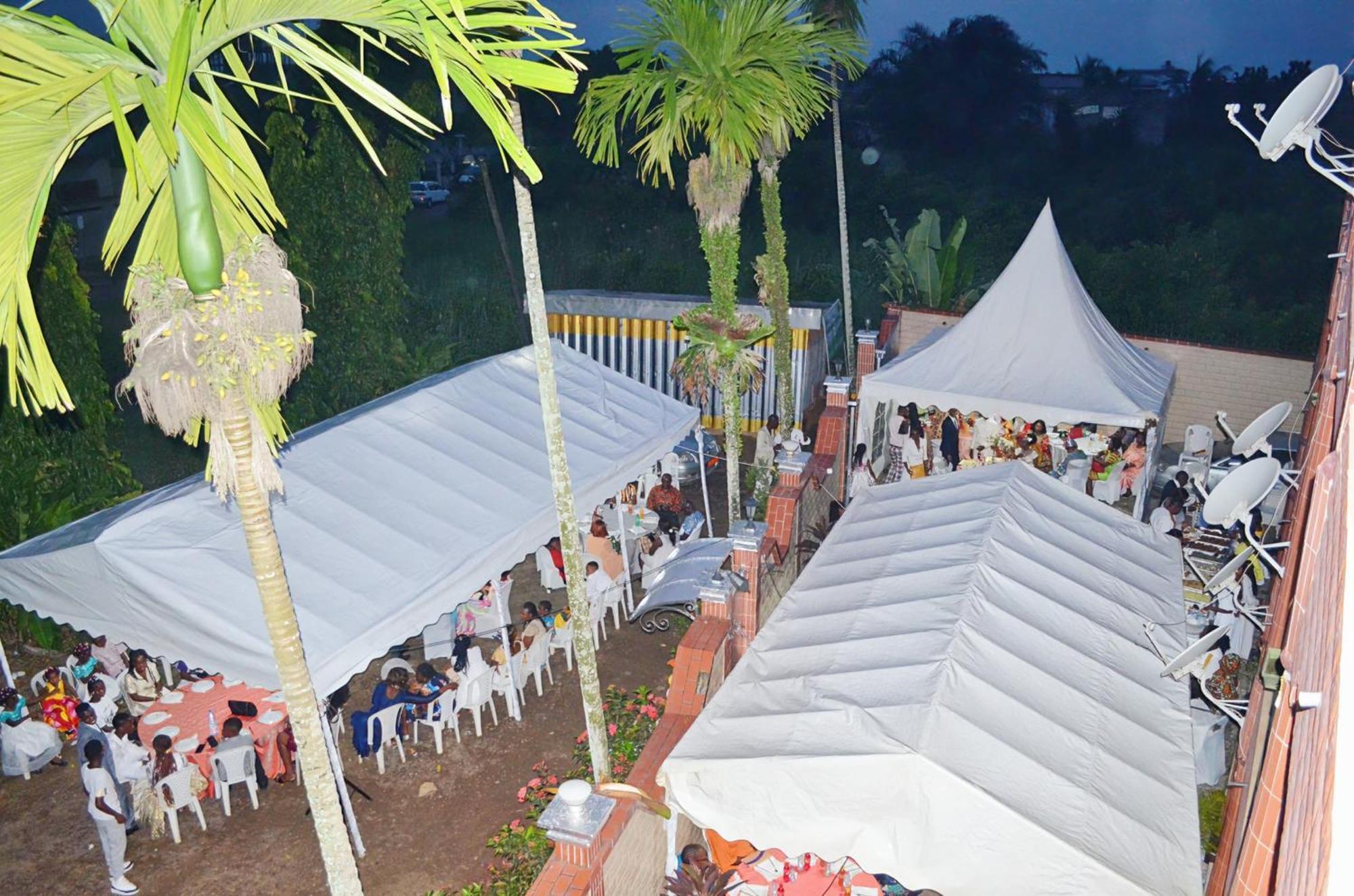 Residence Hoteliere Borel Denver Douala Dış mekan fotoğraf