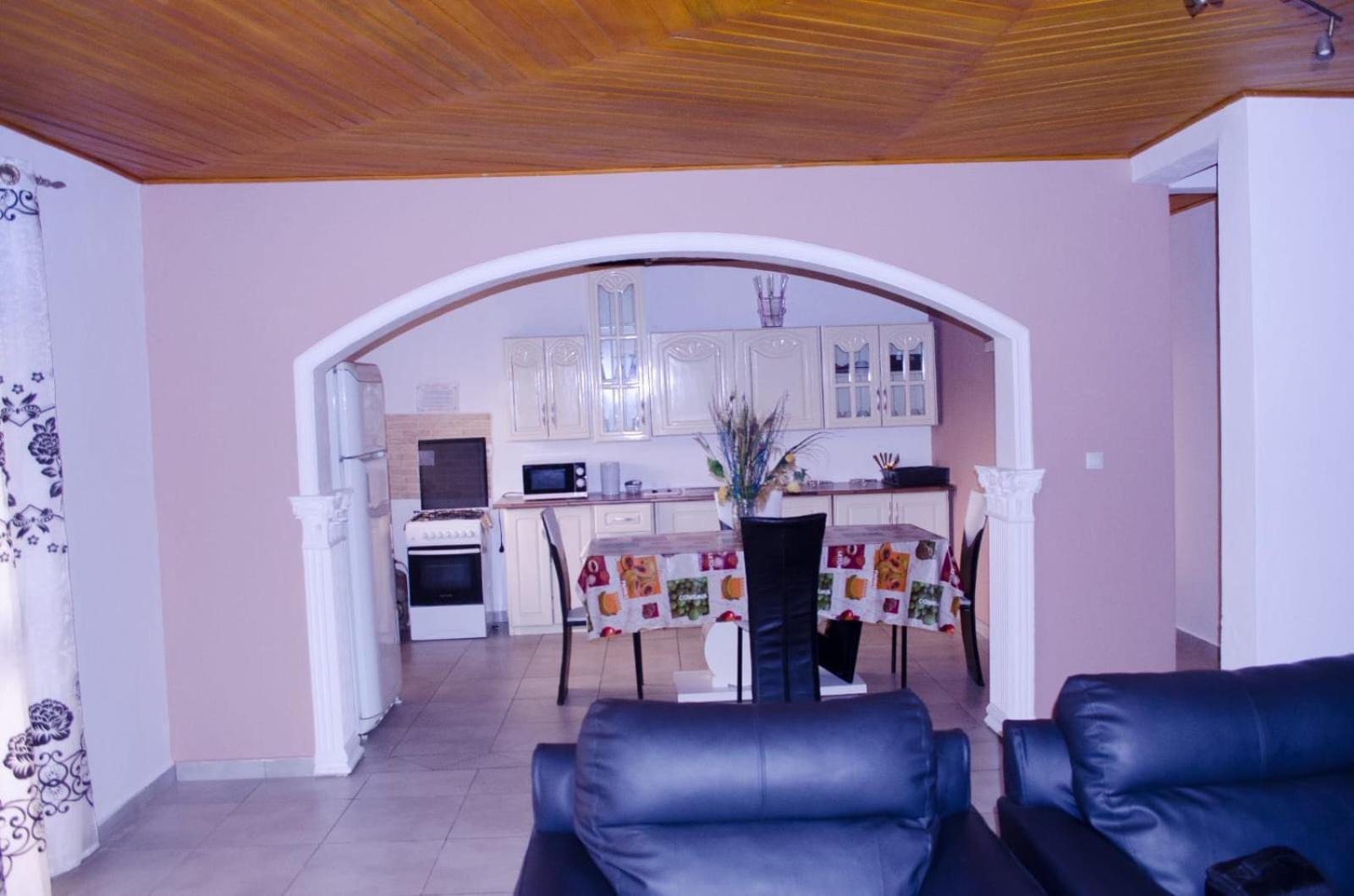 Residence Hoteliere Borel Denver Douala Dış mekan fotoğraf